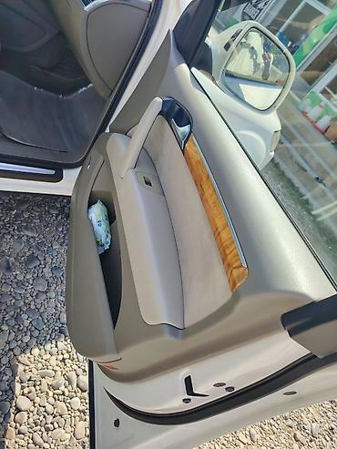 audi 6: Audi Q7: 4.2 l | Krossover — 8