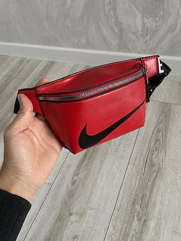 Поясная сумка (бананка) красная с логотипом Nike - Компактная at lalafo.kg Поясная сумка (бананка) красная с логотипом Nike - Компактная