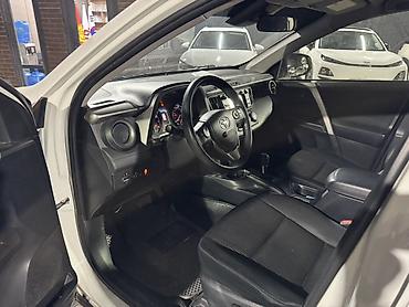 Toyota: Toyota RAV4: 2017 г., 2.5 л, Бензин, Кроссовер — 7