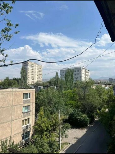 сдается 2 комнатная квартира город ош: 2 бөлмө, 46 кв. м, 104-серия, 5 кабат, Косметикалык ремонт