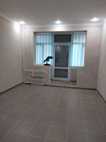бишкек гостиница: ОФИС новый 2 комнаты 46м2, туалет,ванная, кухня,можно арендовать одну