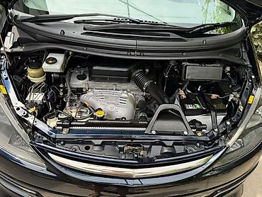 Toyota: Toyota Estima: 2001 г., 2.4 л, Автомат, Бензин, Минивэн — 10