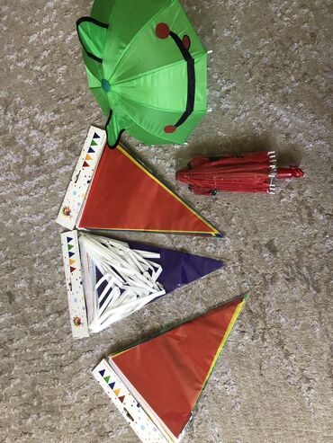 зонтик детский: Продаю цветные флажки для праздника,оформления детских садов,и мини