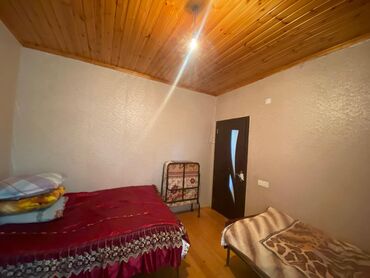 Qonaq otağı dəstləri: Divan, Kredit yoxdur — 11