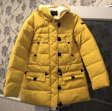 теплые зимние куртки женские: Пуховик, M (EU 38)