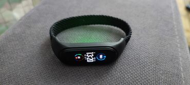 xiaomi mi 11t pro: Mi band 5 состояние отличное. батарею держит 7 дней