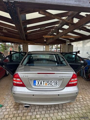 Mercedes-Benz: Mercedes-Benz C 200: 1.8 l. | 2005 έ. Λιμουζίνα — 2