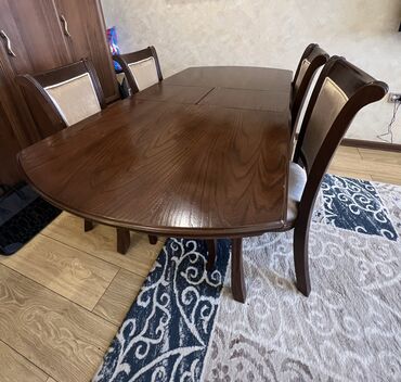 стол для зал: Комплект стол и стулья Для зала