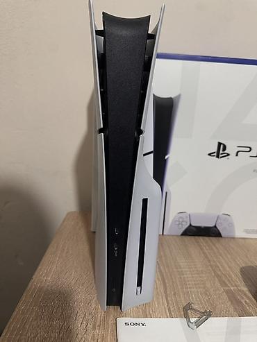 ps4 прошитая: Sony ps 5 slim + fc27 + два джойстика. Состояние новое, куплена месяц — 5