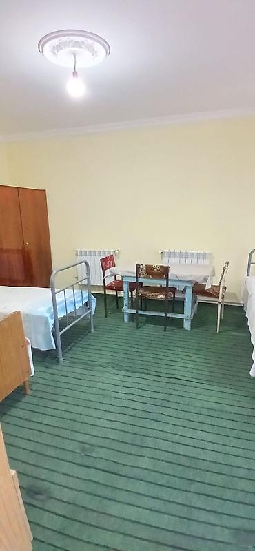 Kirayə verilir: geniş, işıqlı 1 otaqlı yaşayış sahəsi - Otaq: böyük