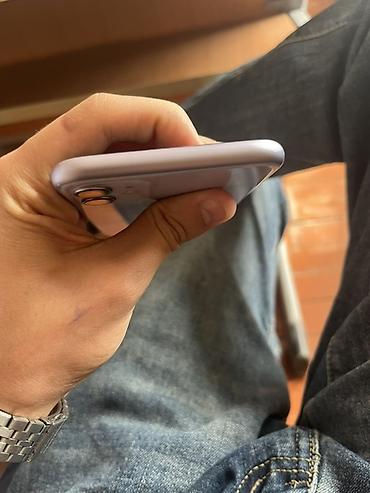 Apple iPhone: IPhone 11, Face ID — 6