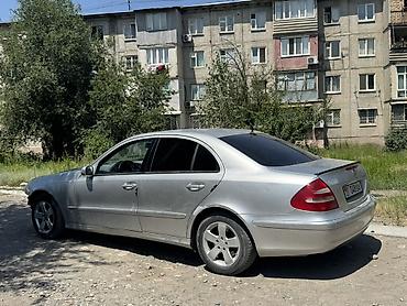 x class: Mercedes-Benz E-Class: 2002 г., 2.6 л, Автомат, Бензин, Седан — 4
