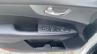 camry 55 2017: Kia K3: 2019 г., 1.6 л, Автомат, Бензин, Седан — 9