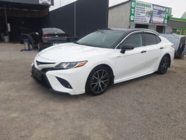 Toyota: Toyota Camry: 2020 г., 2.5 л, Автомат, Гибрид