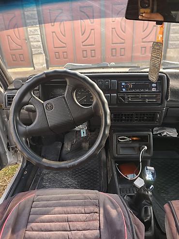 Volkswagen: Volkswagen Golf: 1988 г., 1.8 л, Ручные, Бензин, Седан — 12