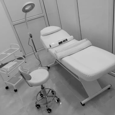 2 ci əl carpayılar: Ən keyfiyyətli kosmetoloji kuşetkaların kosmetoloji çarpayıların