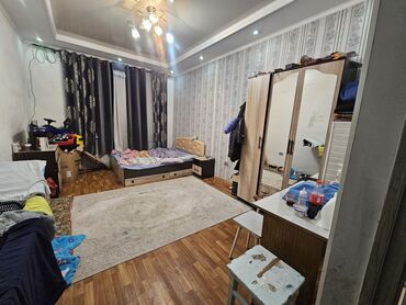 1 комната, 31 м², Сталинка, 1 этаж, Старый ремонт