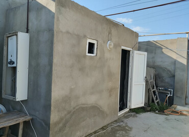 Həyət evləri və villaların satışı: Hövsan qəs. 2 otaqlı, 42 kv. m, Orta təmir — 2