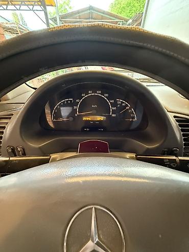 12000: Mercedes-Benz Спринтер: 2003 г., 2.2 л, Механика, Дизель, Бус — 8