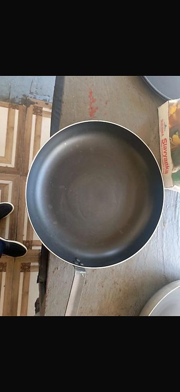 kafe avadanliqlari satilir: Kafe/Restoran üçün aşağıda qeyd olunan əşyalar satılır.Çox az istifadə — 9