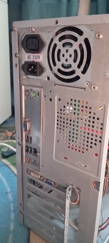 оперативка 4 гб ddr3: Компьютер, ядролор - 2, ОЭТ 4 ГБ, Жумуш, окуу үчүн, Колдонулган, Intel Pentium, HDD