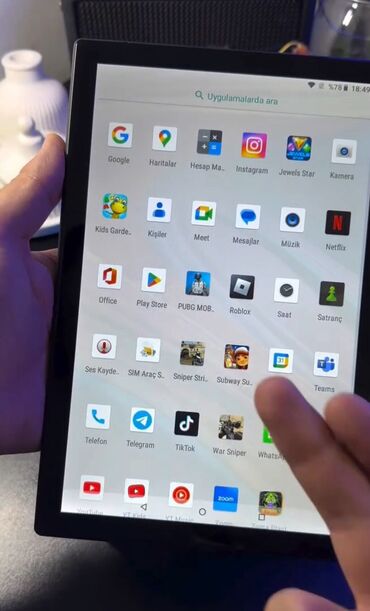 noutbook ekranı: Oteeto TAB16 modeli, multimediya istifadəsi, oyun oynamaq və gündəlik