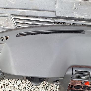 Детали салона: Торпедо Mercedes-Benz 2000 г., Б/у, Оригинал, Германия — 5