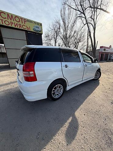 Toyota WISH: 2003 г., Автомат, Бензин, Вэн/Минивэн — 4