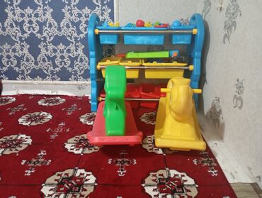 ремонт колеса коляски: Стеллаж для игрушек и качалказа все 3000 lalafo.kg да ремонт колеса коляски: Стеллаж для игрушек и качалказа все 3000