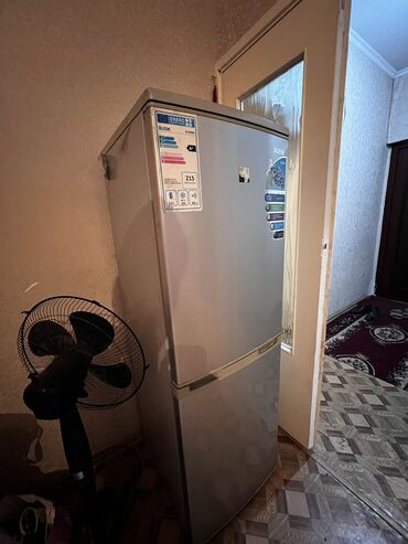 холодильник настольный: Холодильник Beko, Минихолодильник, 90 * 170 * 80