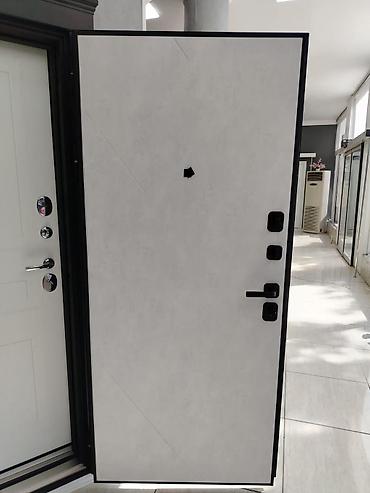 B-222 (beton) Kateqoriya: Seyf qapıları Ölçü: 96x205 Zavod: Pravila