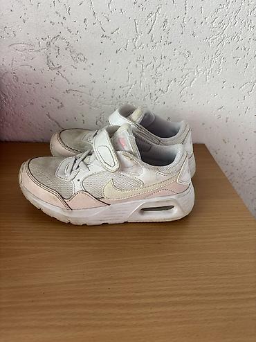 obuca bona: Nike patike broj 30 za devojcice — 2