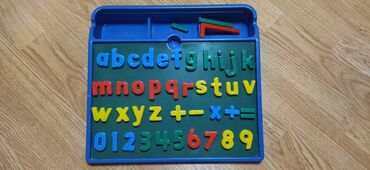 zimske tople cizmice: 2 magnetne table za decu Magnetna tabla sa slovima i brojevima, svi