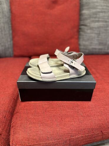 кожаные сандалии: Басаножки кожаные турция 36 размер (почти новые) бледно-розового