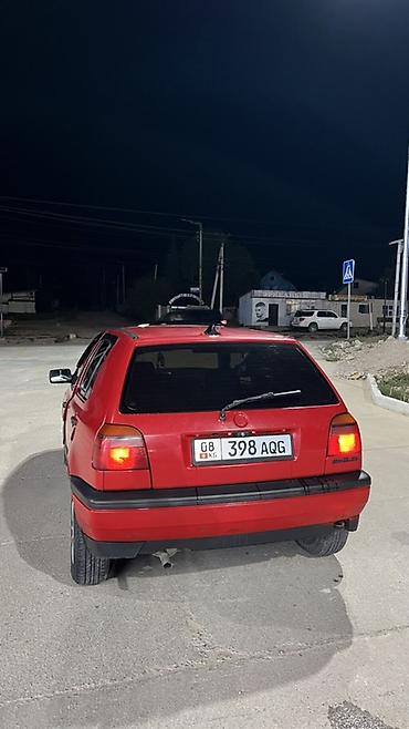 Volkswagen: Volkswagen Golf: 1992 г., 1.8 л, Механика, Бензин, Хэтчбэк — 4