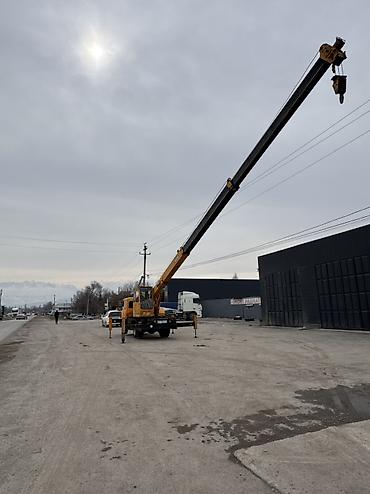 Манипуляторы: Манипулятор, Nissan, 1994 г., 5 т — 12