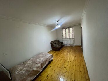 Uzunmüddətli kirayə mənzillər: 7 ci Mikrorayonda Tayqa marketin yani 5 mertebenin 2 ci mertebesinde 2 -da lalafo.az — 3 Uzunmüddətli kirayə mənzillər: 7 ci Mikrorayonda Tayqa marketin yani 5 mertebenin 2 ci mertebesinde 2 — 3