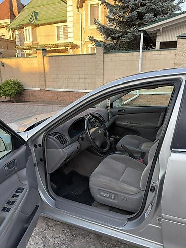 продаю токмок: Toyota Camry: 2004 г., 2.4 л, Автомат, Бензин, Седан — 8