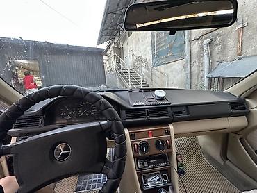 bud e9: Mercedes-Benz W124: 1989 г., 2.3 л, Механика, Газ, Седан — 1