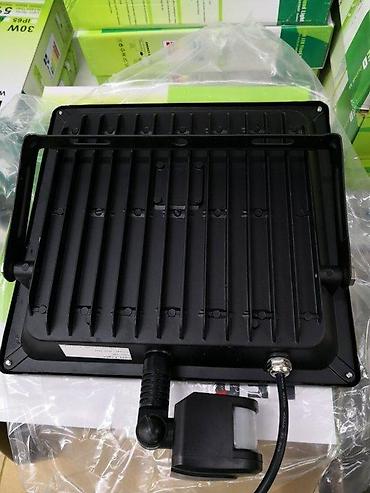 13x20 format: Led reflektori sa senzorom 20w, 30w,50w,70w,100w 6500k ip65. AKCIJSKE — 2