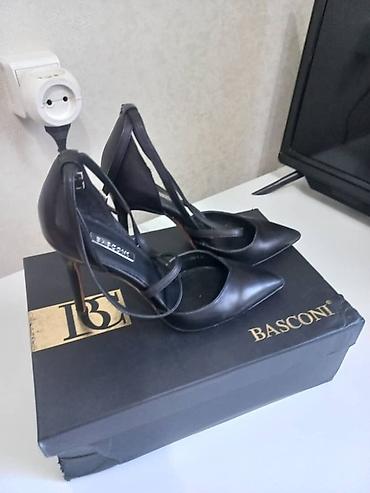 basconi босоножки: Туфли женские, 3 пары. 1) BASCONI, черные лодочки с переплетёнными — 1