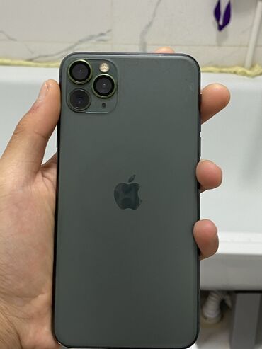 Apple iPhone: IPhone 11 Pro Max, Б/у, 256 ГБ, Чехол, 86 %