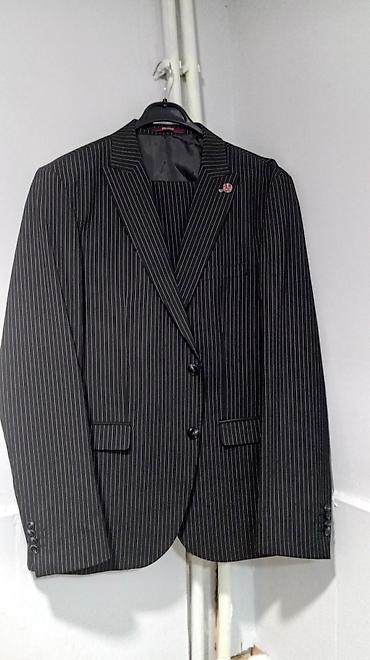korsetli paltarlar: Delmont Manfashion kişi dəsti – nazik ağ zolaqlı qara parça. - — 1