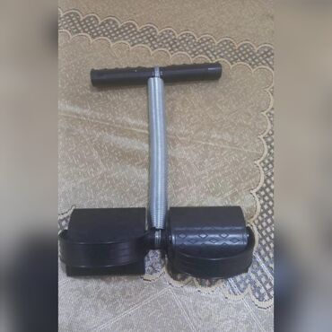 Nərdlər: Dəmirdən məşq trimmeri, yeni. Qiymət: 20 manat Ünvan: Bileceri
