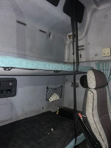 Тягачи: Тягач, Volvo, 1999 г., Самосвал — 8