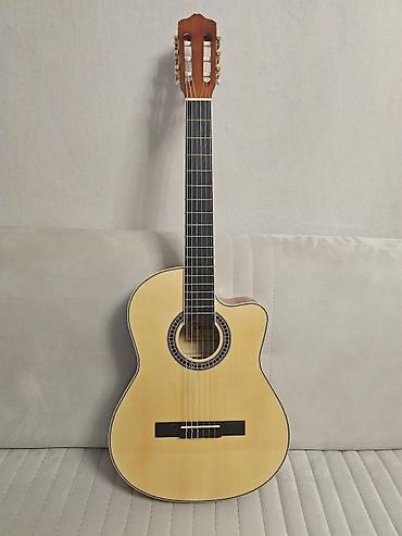 Tayste klassik gitara – model TS-CG32-39 İdeal və yeni vəziyyətdə