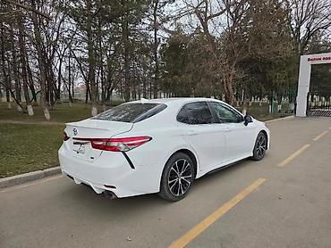 Toyota: Toyota Camry: 2020 г., 2.5 л, Автомат, Бензин, Седан — 5