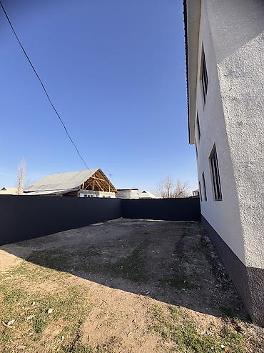 Продажа коттеджей и домов: Военно - Антоновка, Продаю дом 2 этажный 6 ком со всеми условиями — 6