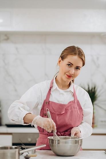 сушисты требуется: Требуется Повар : Горячий цех, Японская кухня — 1