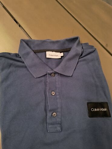 original calvin klein patike svr koza: Men's T-shirt Calvin Klein, L (EU 40), bоја - Tamnoplava